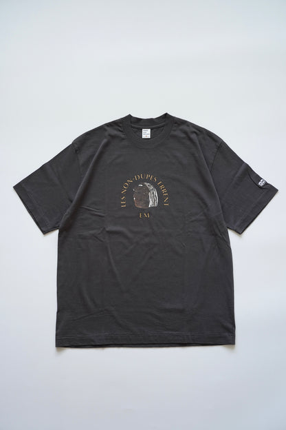 FACE Tee