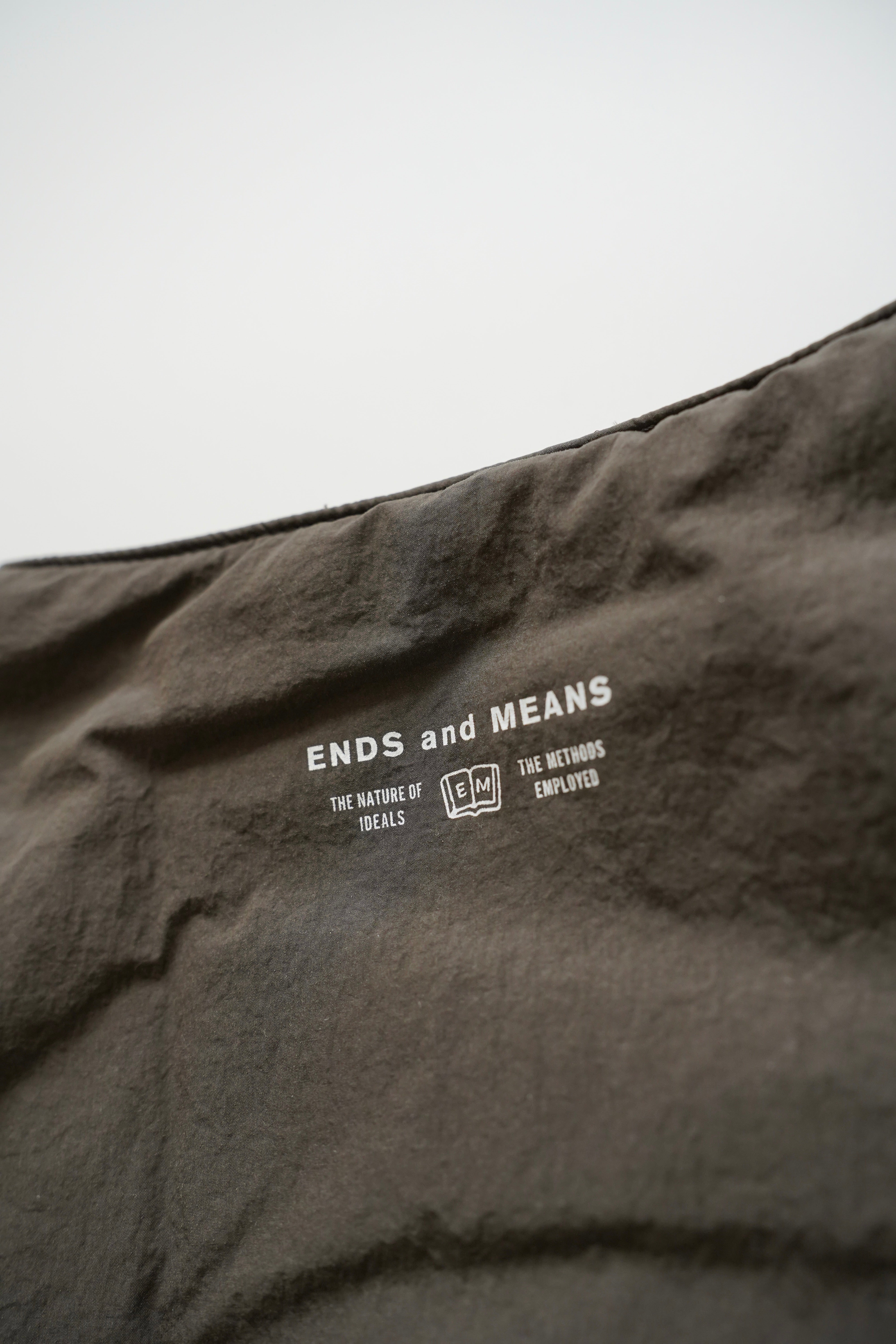 ENDS and MEANS Tactical Puff Vest WANDO STORE – WANDO Store